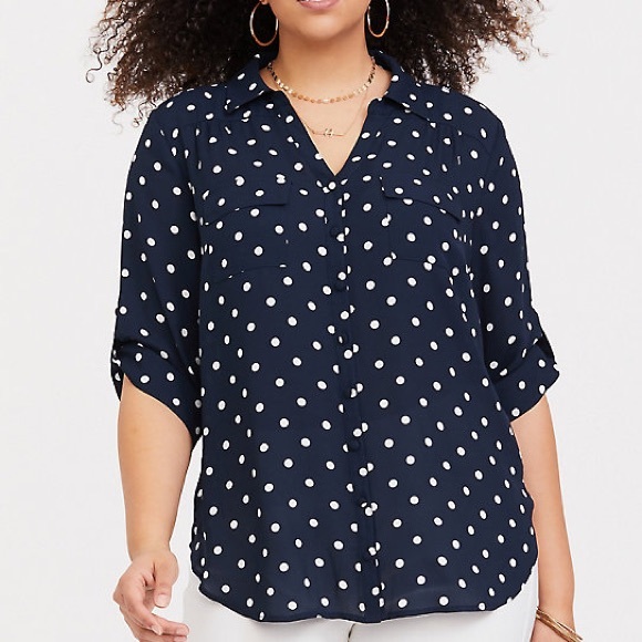 ❌SOLD❌ NAVY POLKA DOT GEORGETTE BLOUSE - Picture 1 of 6
